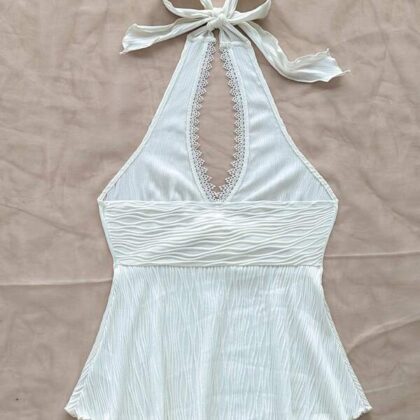 Solid Round Neck Comfy Summer Cami – เสื้อกล้ามสีพื้นคอกลมสบายฤดูร้อน