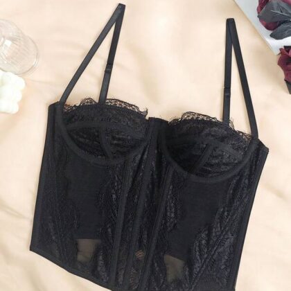 RAHQ Lace Corset Crop Party Cami – เสื้อครอปคอร์เซ็ทลูกไม้สำหรับปาร์ตี้ RAHQ