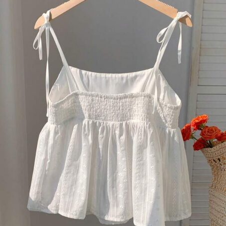 Comfortcana White Polka Dot Woven Tie Cami – เสื้อสายเดี่ยวลายจุดทอสีขาว Comfortcana