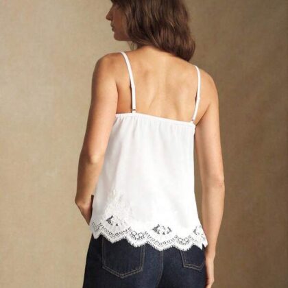 BizChic Lace Collar Retro 90s Multi-Occasion Cami – เสื้อสายเดี่ยวปกลูกไม้เรโทร 90s BizChic