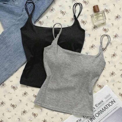 Attitoon Solid Foam Pad Versatile Everyday Summer Cami – เสื้อกล้ามสีพื้นบราในตัวอเนกประสงค์ Attitoon