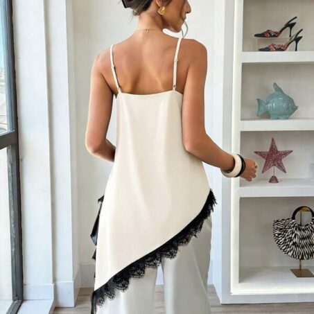 Louniche Urban Lace Asymmetric V-Neck Solid Patchwork Cami 2 – เสื้อสายเดี่ยวลูกไม้คอวีสไตล์เมือง Louniche